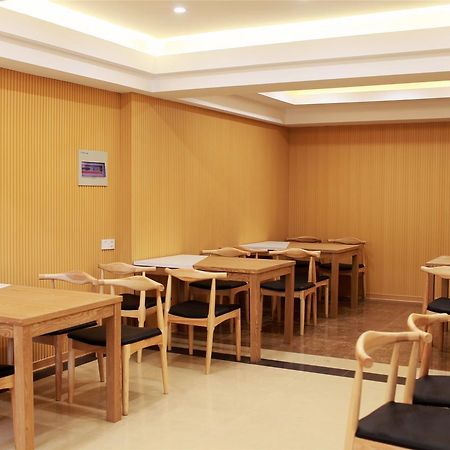 Greentree Inn Yunnan Dali Puhai Binhai Road Business Hotel Buitenkant foto