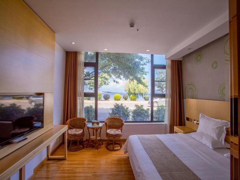 Greentree Inn Yunnan Dali Puhai Binhai Road Business Hotel Buitenkant foto